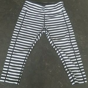 Belcorva black/white stripe workout leggings xs